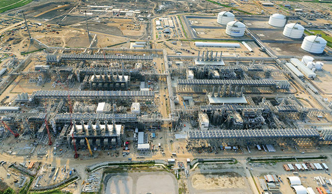 Cheniere Energy Reduces Gas Intake at 2 U.S. LNG Plants by 1 Bcf/d