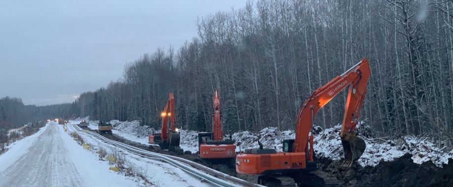 Snow-Pipeline-Construction-Equipment.jpeg
